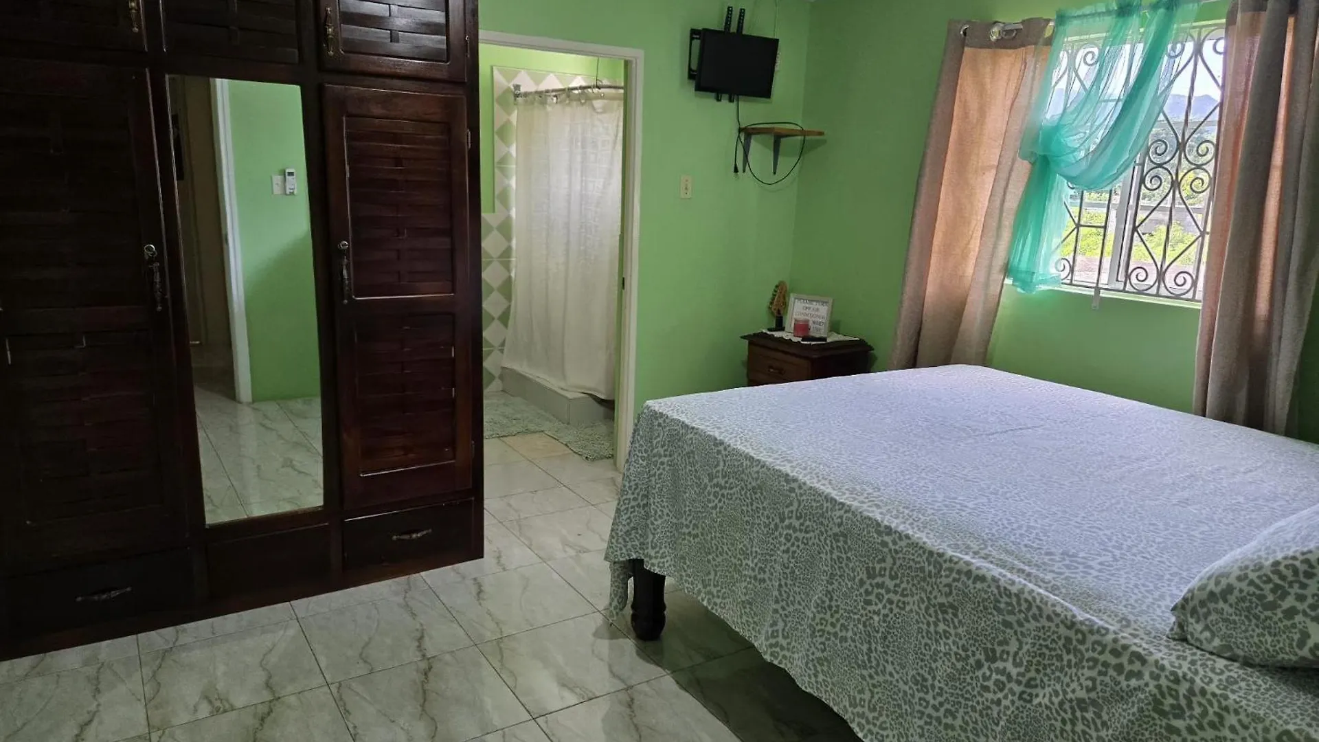 Eve'S Rockaway Villa Alligator Pond Village Guest house
